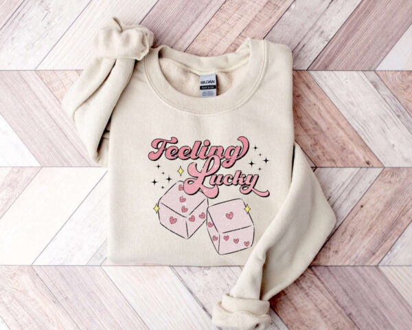 feeling-lucky-sweatshirt-valentines-day-sweatshirt-pink-dice-sweatshirt-for-women.jpeg