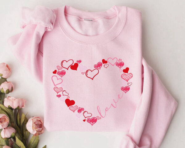 love-sweatshirt-cute-hearts-sweatshirt-valentines-day-sweatshirt-gift-for-women-.jpeg